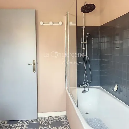Le Paradis Des Fleurs Charmante Maison De Vacances Avec Jardin Et Garage
