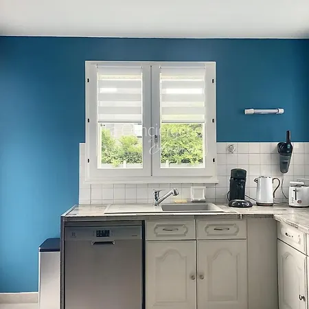 Le Paradis Des Fleurs Charmante Maison De Vacances Avec Jardin Et Garage